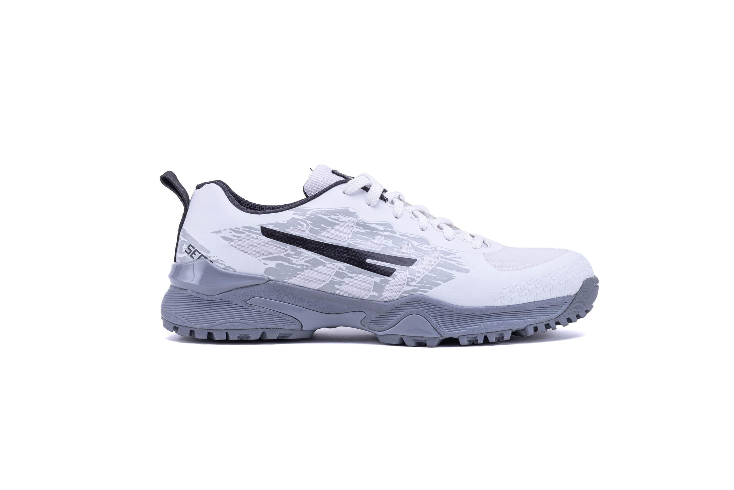 FR-2, cricket shoes, sports shoes, shoes, studs, segastore, quive, quive london