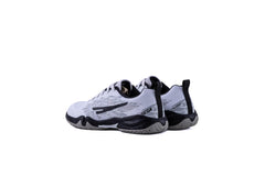 A pair of white QUIVE SEGA RP24 badminton squash court trainers with black accents and a textured sole.