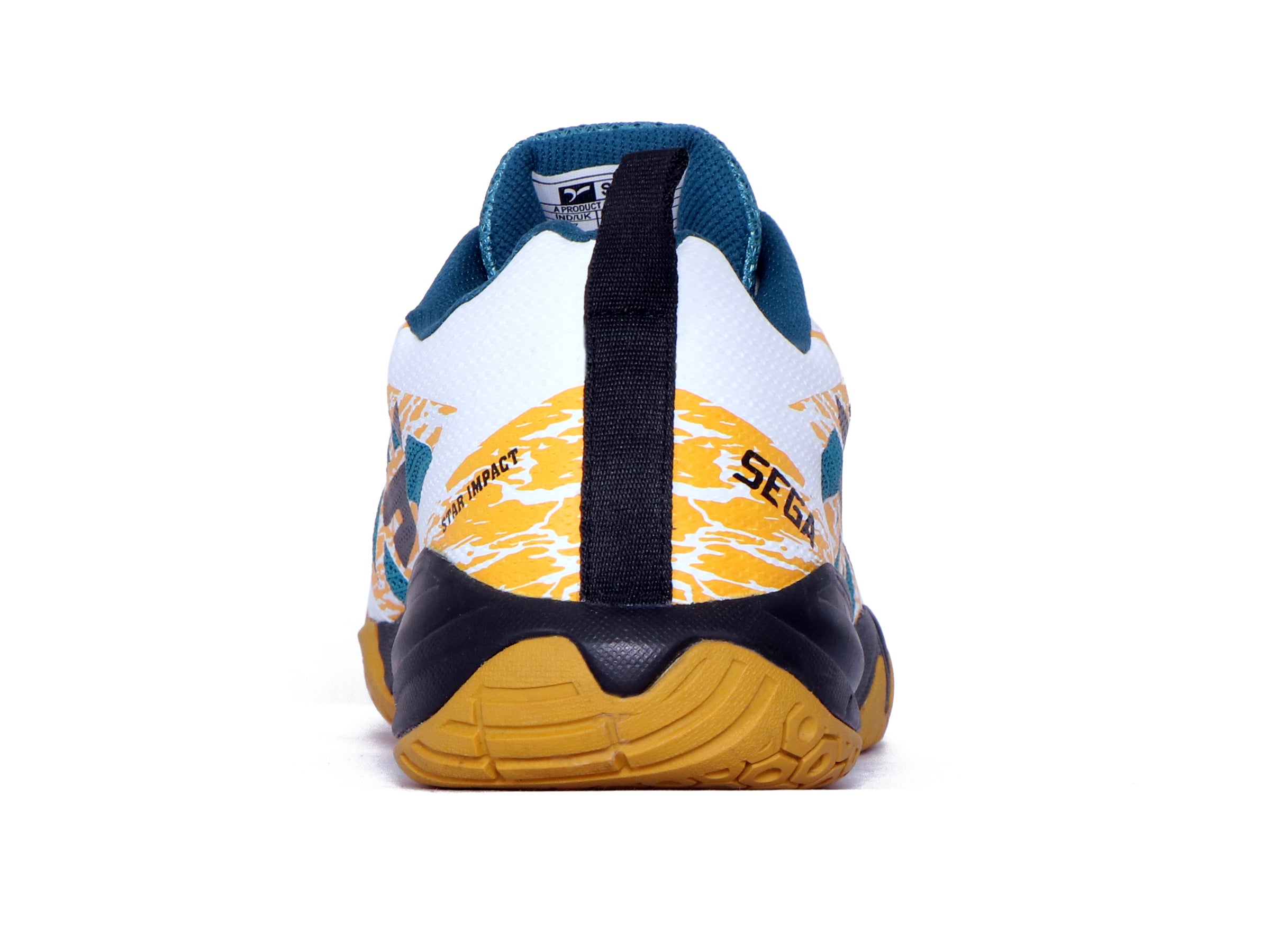 A pair of white QUIVE SEGA RP24 badminton squash court trainers with black accents and a textured sole.