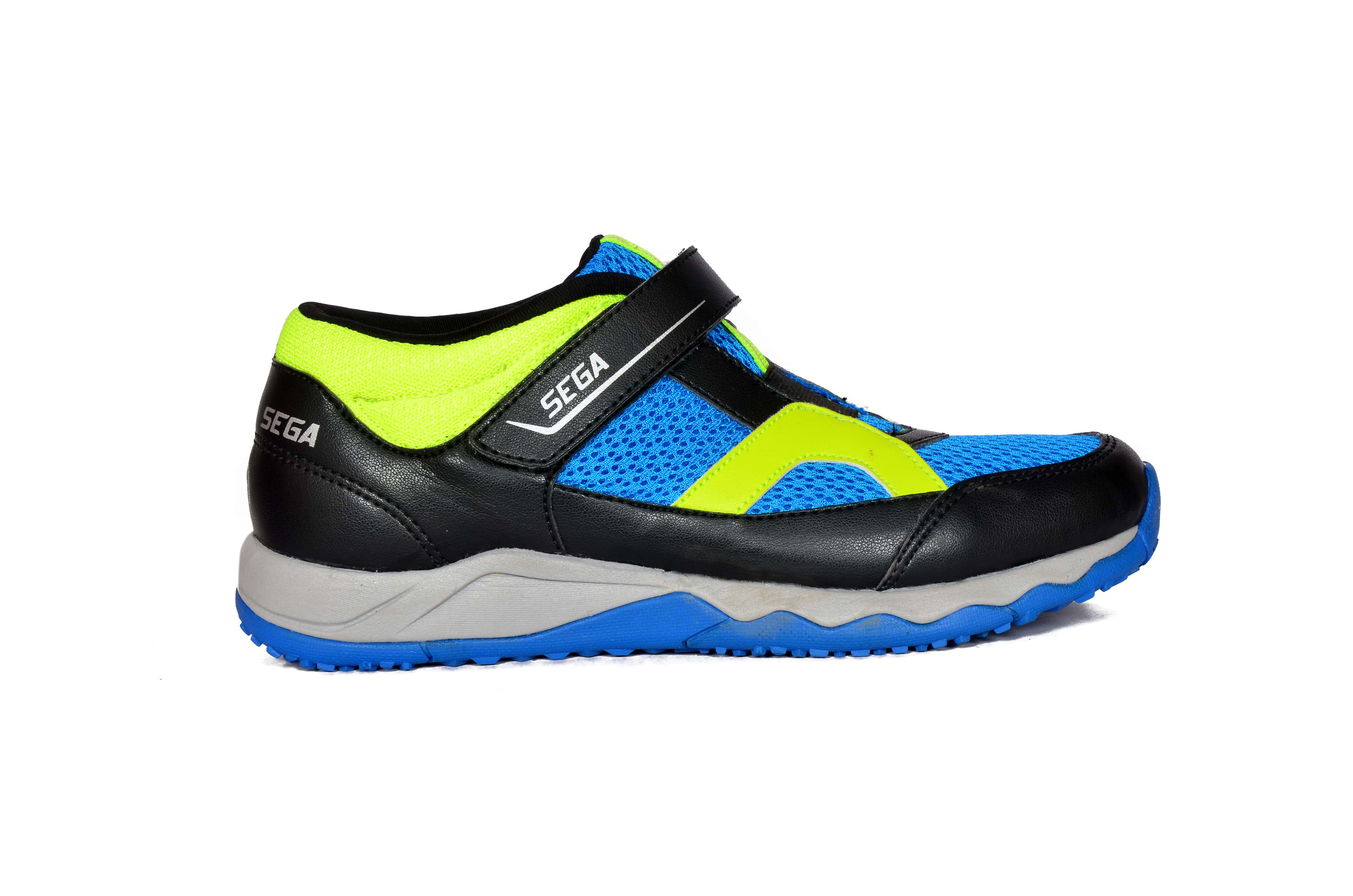 green, blue, black, two toned, kids, children, boys shoes, children's shoes, children's trainers, kids shoes, kids trainers, for kids, for trainers, for kids, multicoloured, multicolored, SEGA SHOES, SEGA SPORTS, SEGA DECO , Image of SEGA Deco in its blue green & black variation facing right of the camera,