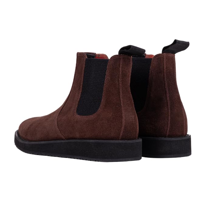 Brown QUIVE London Mayfair suede Chelsea boots in a rear three-quarter view