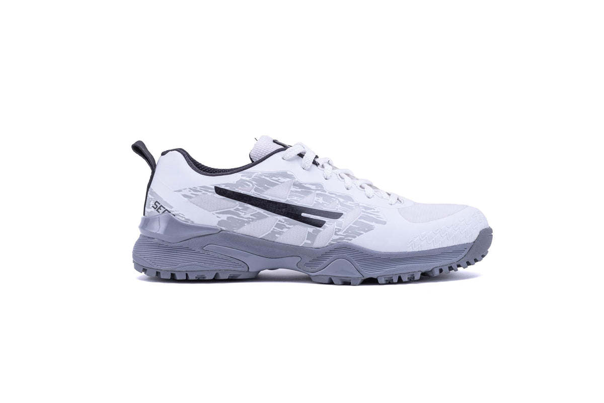 QUIVE SEGA FR 2.0 white cricket shoes, right-facing side profile