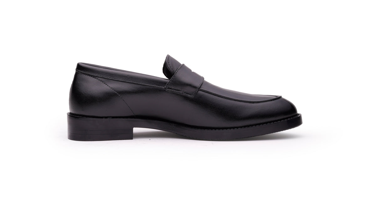 Black QUIVE London Bending leather penny loafer, right-facing side profile