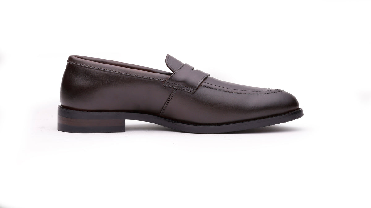Brown QUIVE London Ventor leather penny loafer, inner side profile