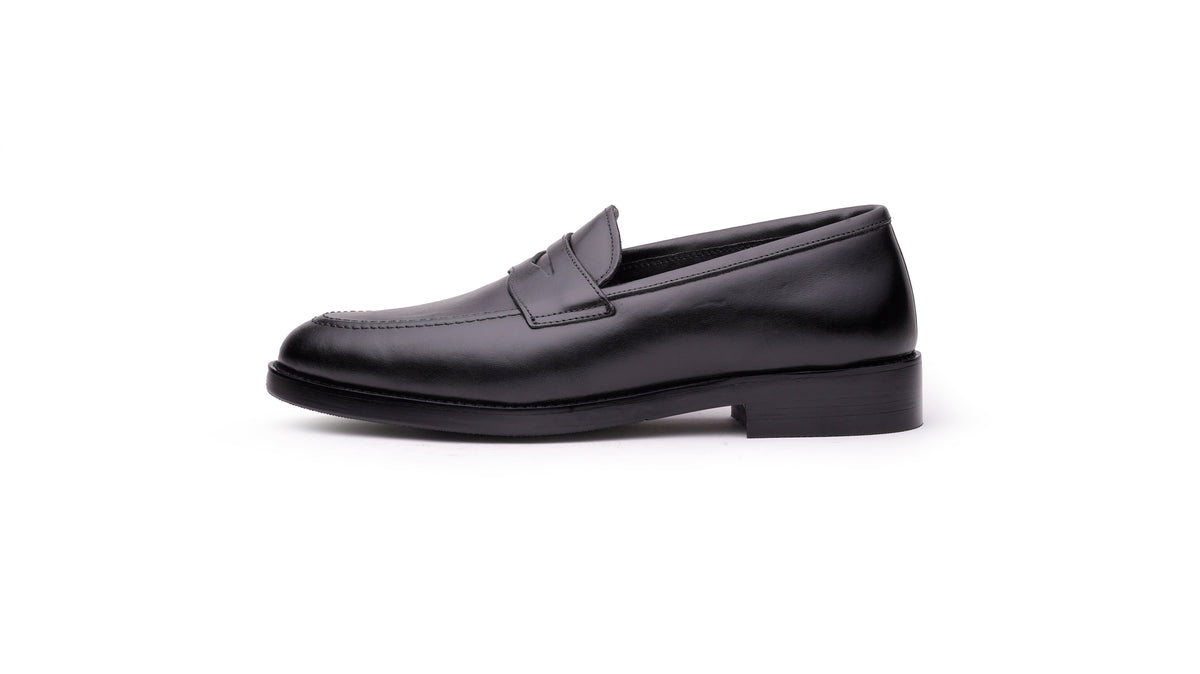 Black QUIVE London Ventor leather penny loafer, outer side profile
