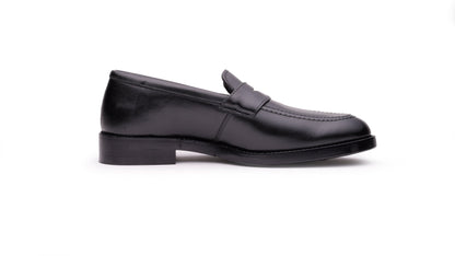 Black QUIVE London Ventor leather penny loafer, inner side profile