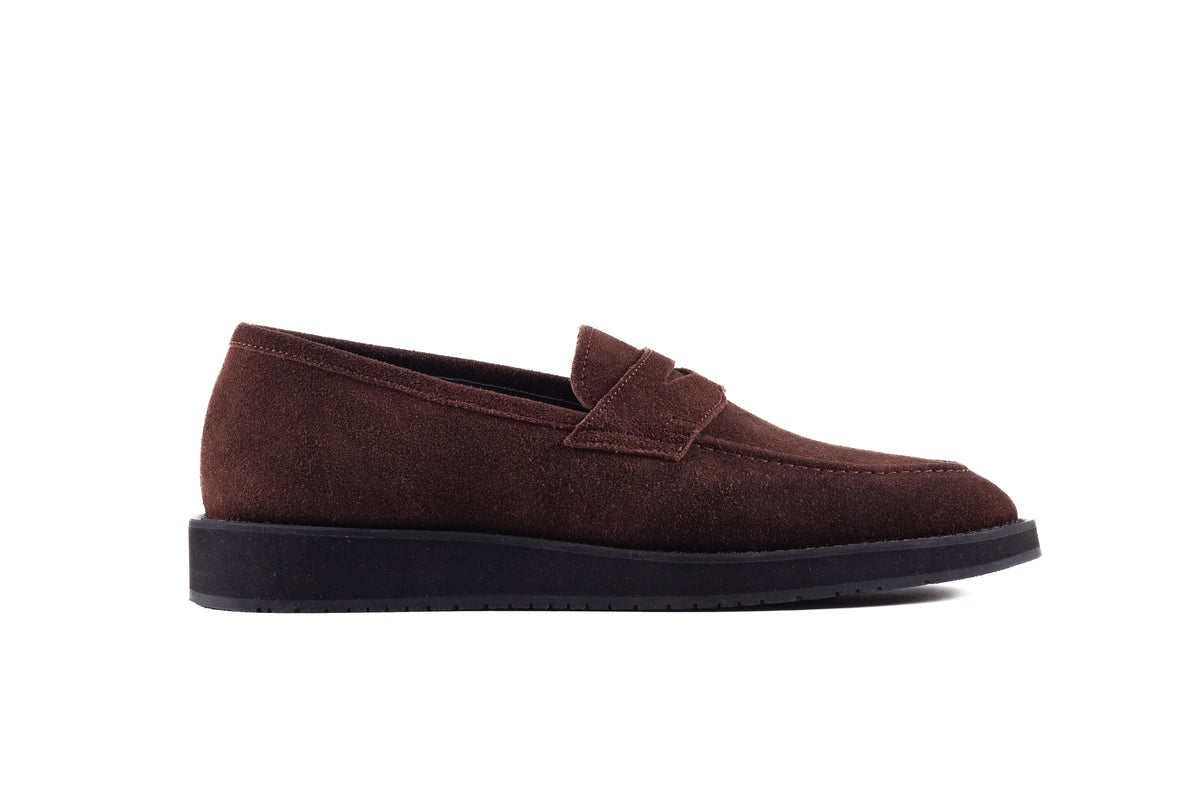 Brown QUIVE London Cambridge suede loafer, left-facing side profile