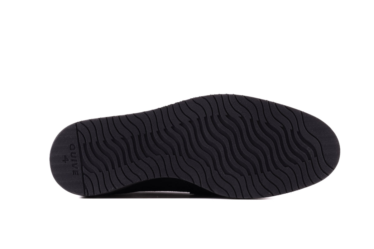 Black QUIVE London Cambridge loafer, rubber outsole