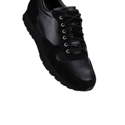 QUIVE London Belgravia Leather Trainers in black – product view 4