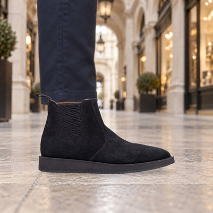 QUIVE London Mayfair suede Chelsea boots black in a lifestyle setting