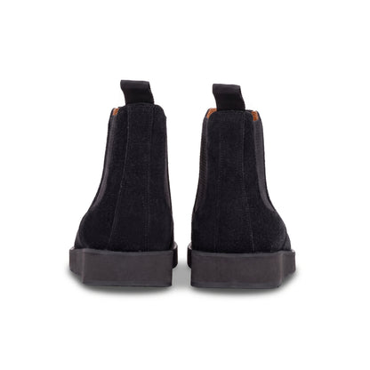 QUIVE London Mayfair black suede Chelsea boots