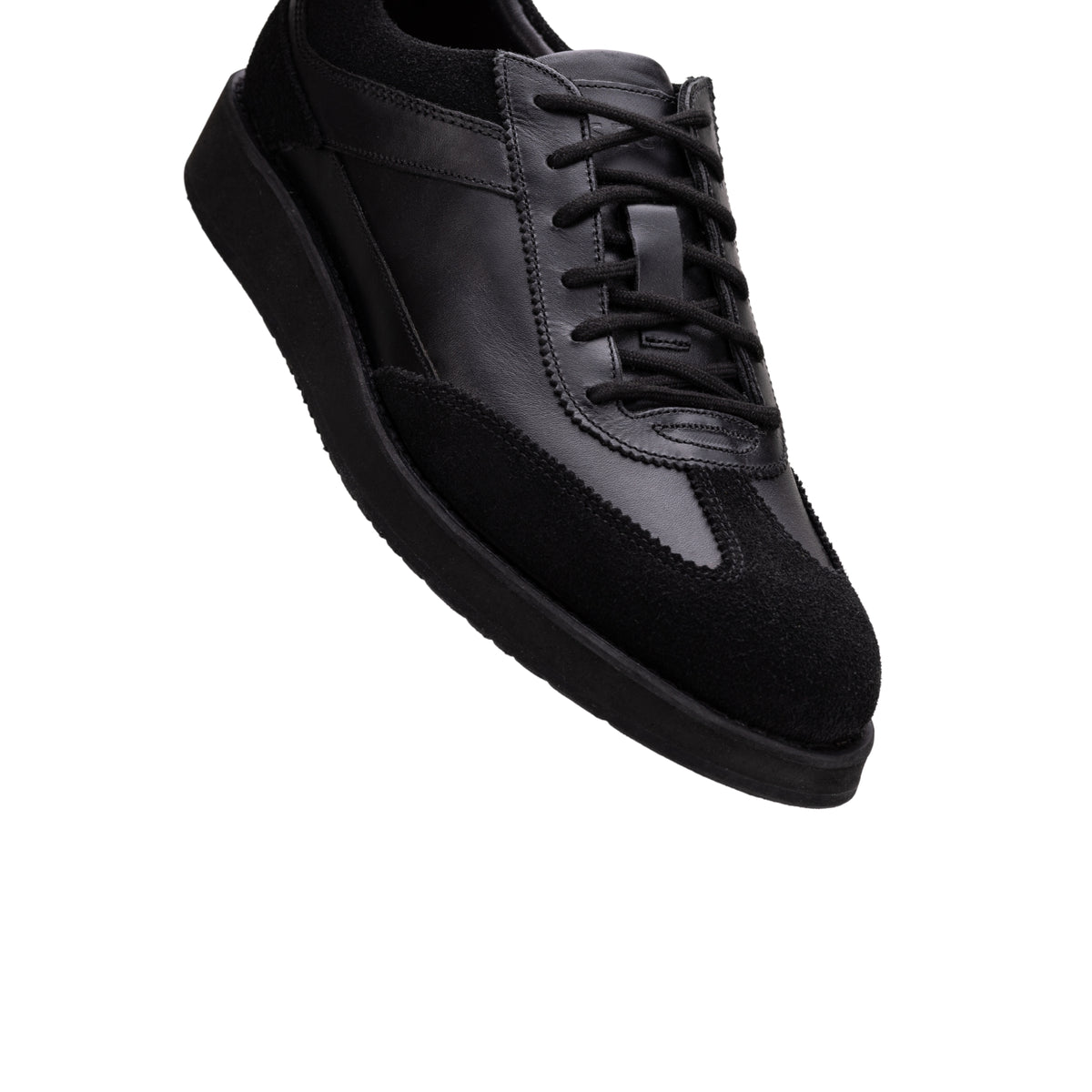 QUIVE London Richmond Leather Trainers in black – product view 5