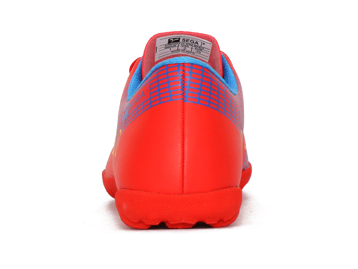 SEGA QUIVE Kids' Spectra football trainers, red indoor-shoe rear heel view